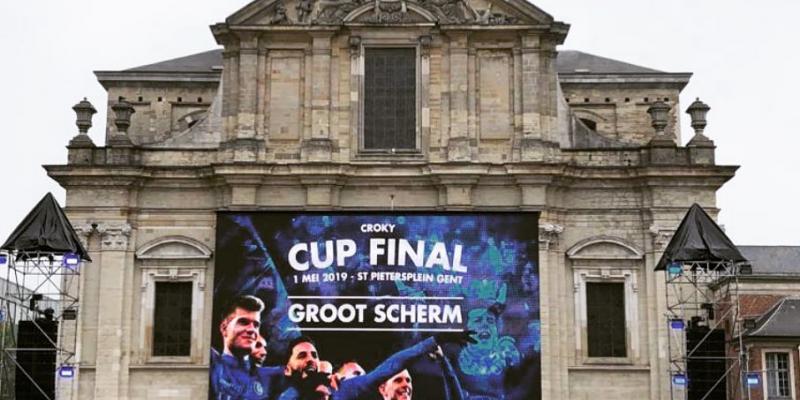 Cupfinal grand écran